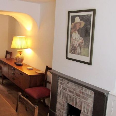 Welcoming Cottage In Chichester Near City Centre Exterior foto